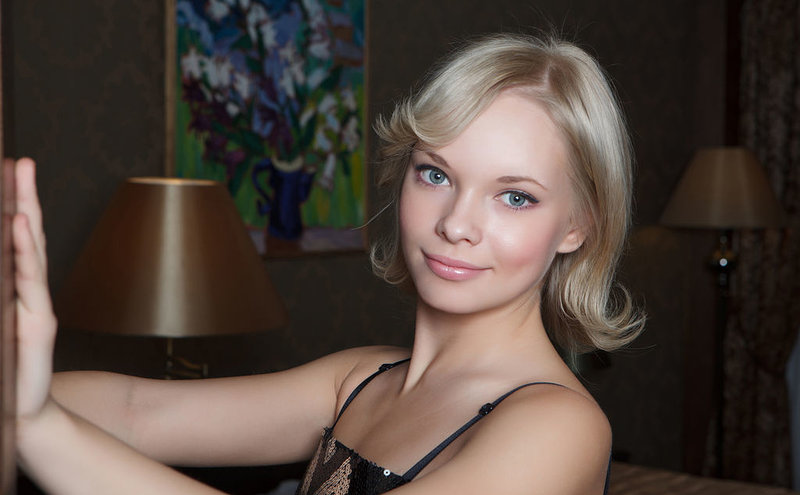 Маня, 27